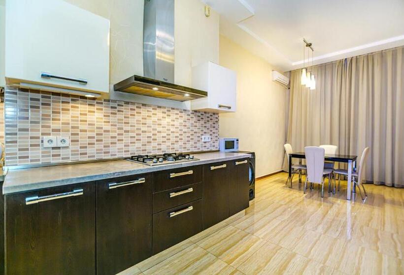 Building Ferrari İn Front Port Baku