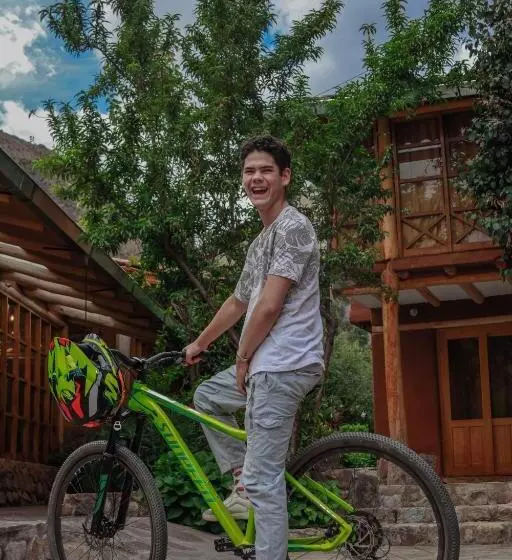 هتل Ava Valle Sagrado Spot