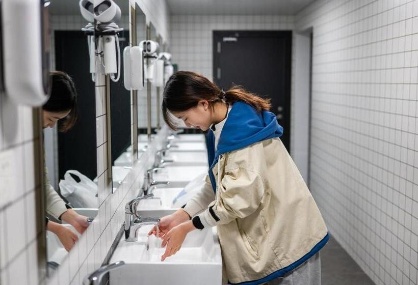 Hotel Dayin International Youth Hostel   East Nanjing Road & People S Square & The Bund Branch