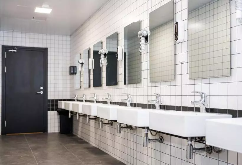 هتل Dayin International Youth Hostel   East Nanjing Road & People S Square & The Bund Branch