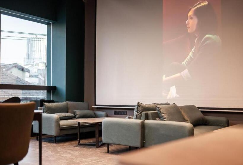 Hotel Dayin International Youth Hostel   East Nanjing Road & People S Square & The Bund Branch