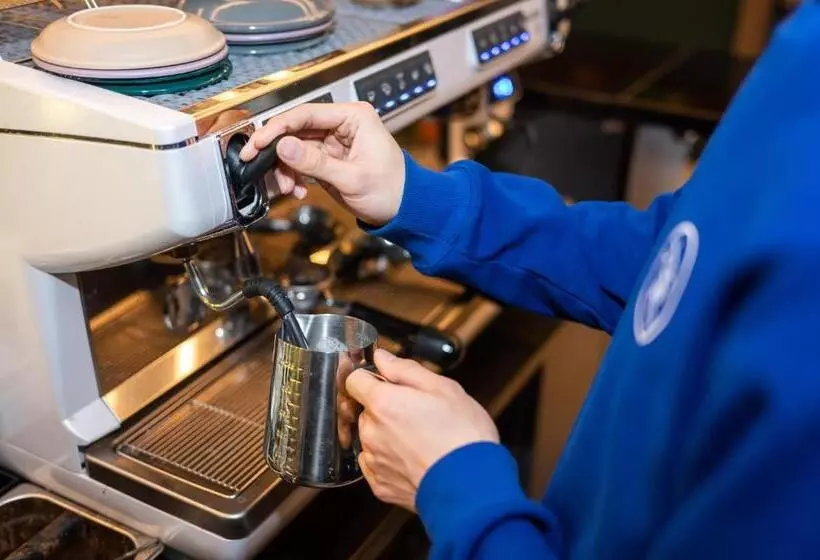 هتل Dayin International Youth Hostel   East Nanjing Road & People S Square & The Bund Branch