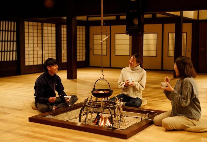 فندق Denpaku Komatsu