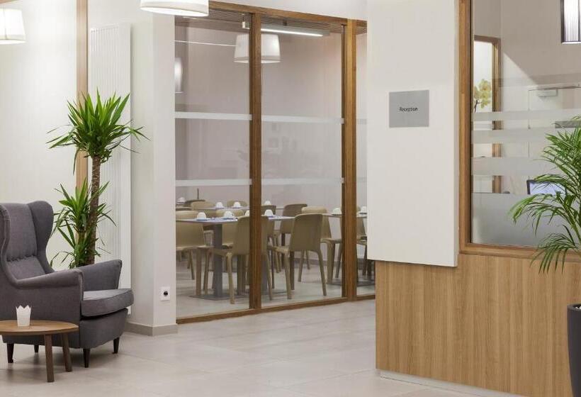 בית מלון כפרי Nehô Suites Porte De Genève   Gare Annemasse