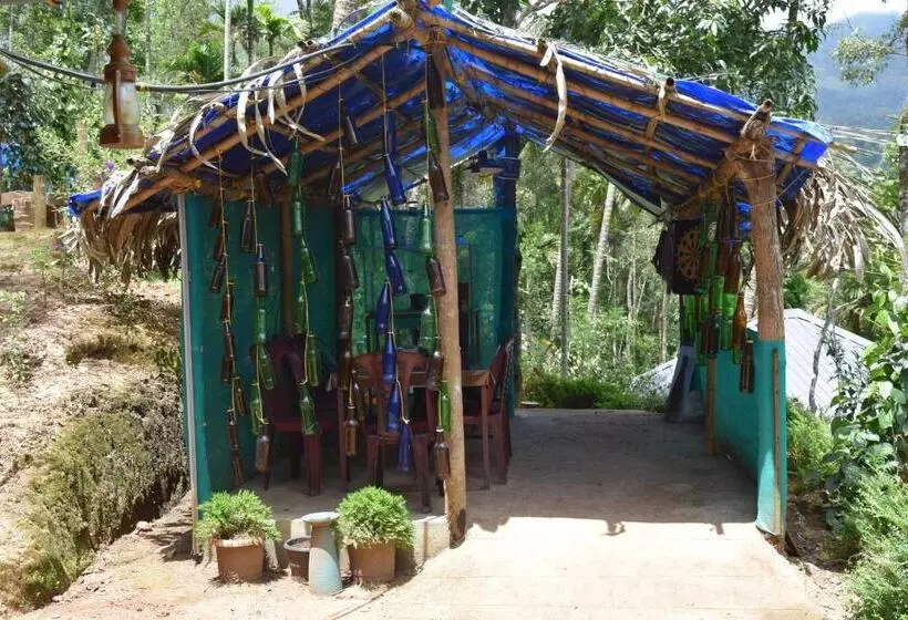 هتل Pepper County Farm Stay
