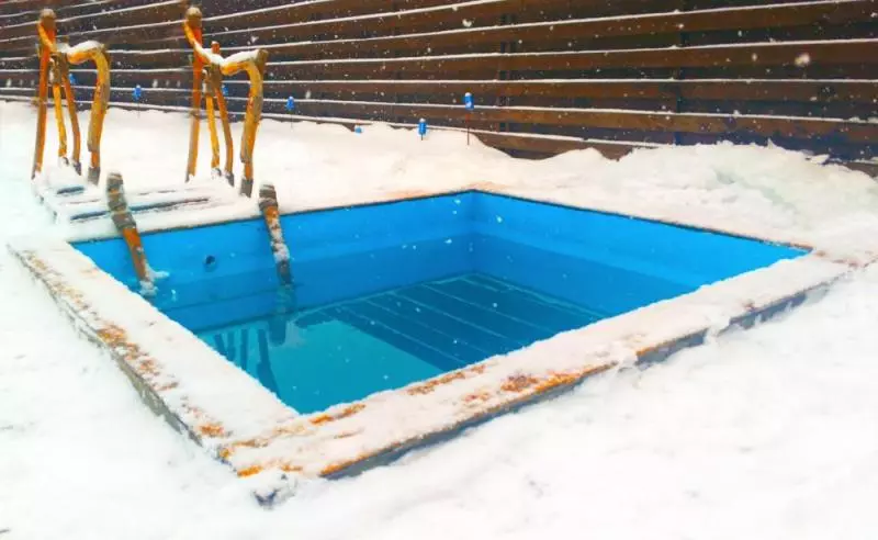 Majatalo дом с сауной и басейном на теремках