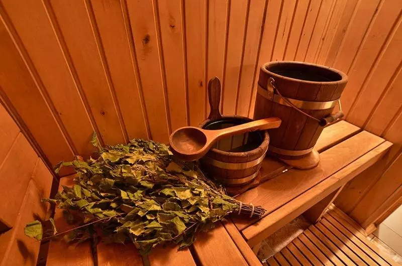 Majatalo дом с сауной и басейном на теремках