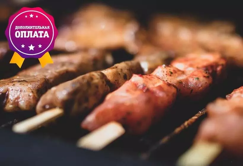 Majatalo дом с сауной и басейном на теремках