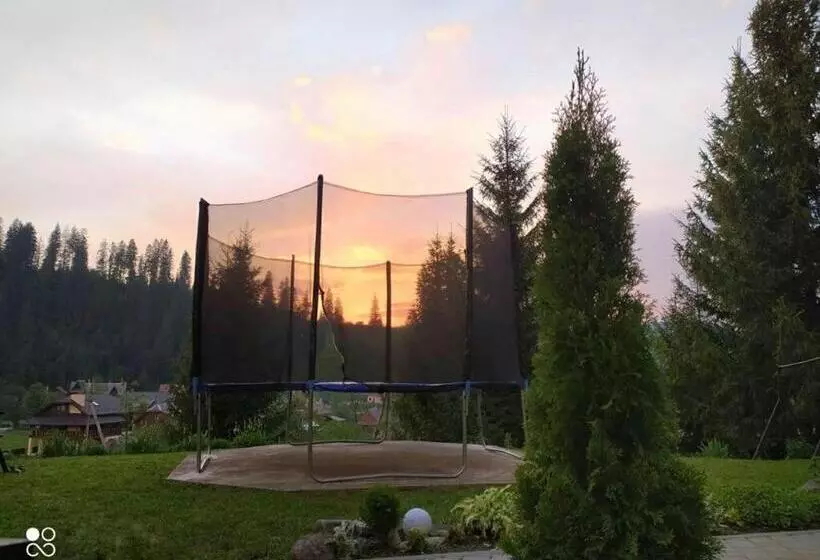 ペンション зоряні карпати