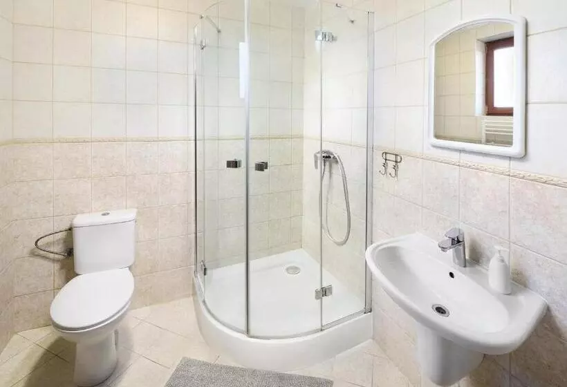 Majatalo Penzion Pod Zámkom Boleráz