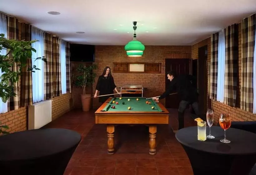 Majatalo Penzion Pod Zámkom Boleráz