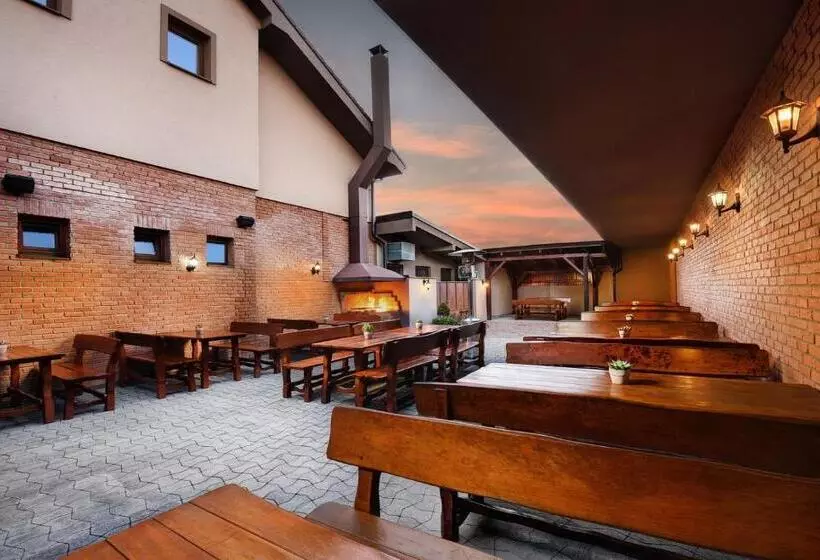 Majatalo Penzion Pod Zámkom Boleráz