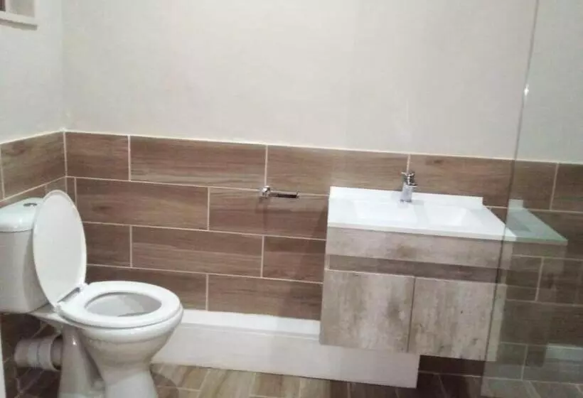 Majatalo Sani Pass Manor Guest House