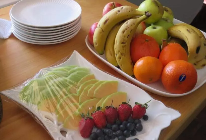 Majatalo Sani Pass Manor Guest House