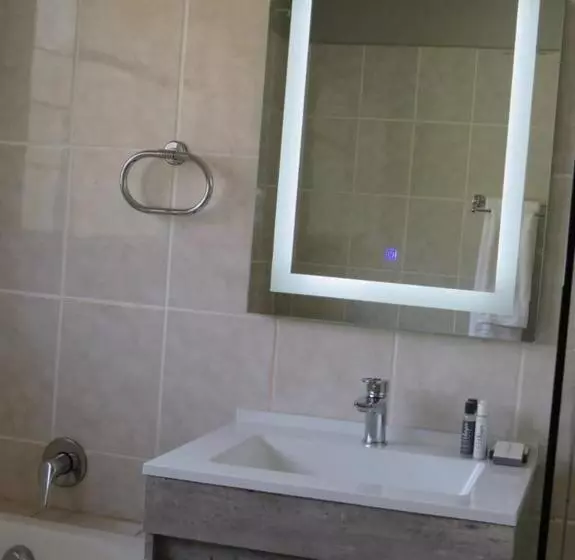 Majatalo Sani Pass Manor Guest House