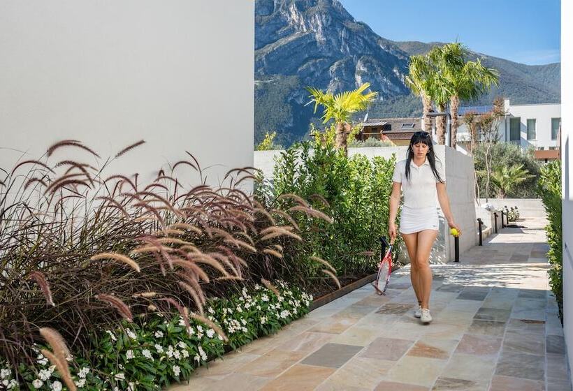 مبيت وإفطار Oleeva Garda Living Adults Only