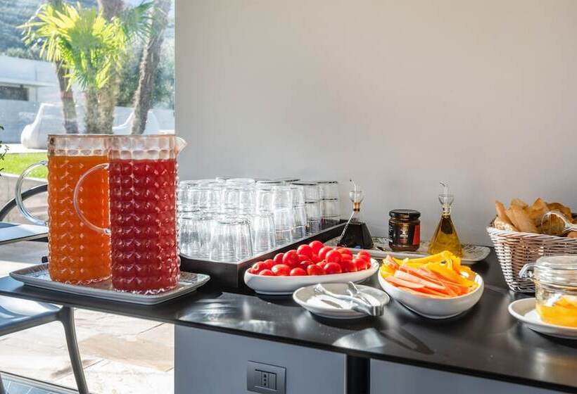 مبيت وإفطار Oleeva Garda Living Adults Only