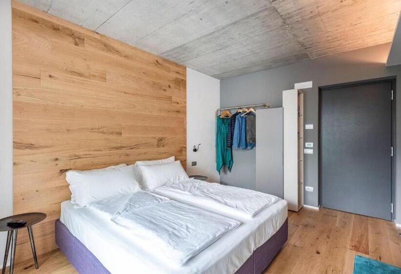 مبيت وإفطار Oleeva Garda Living Adults Only