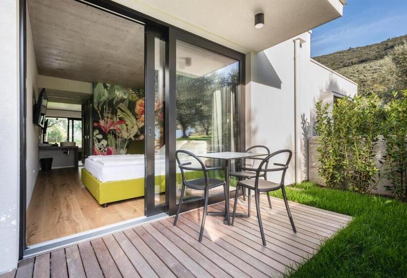 مبيت وإفطار Oleeva Garda Living Adults Only