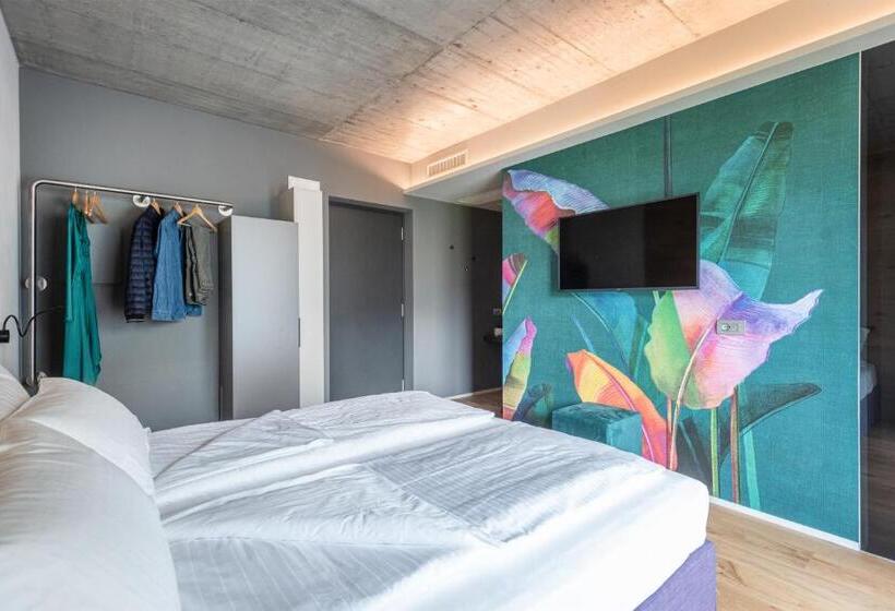 مبيت وإفطار Oleeva Garda Living Adults Only