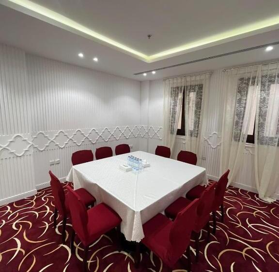 Biz Hotel Apartments