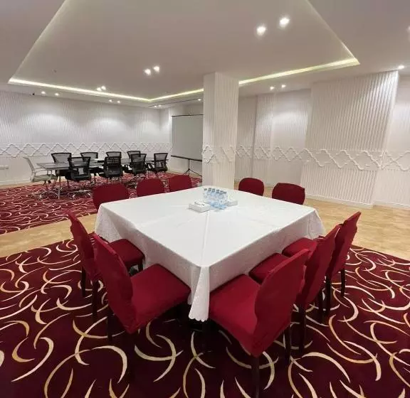 Biz Hotel Apartments