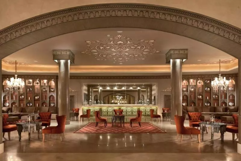 استراحتگاه Jaz Oriental, Almaza Bay
