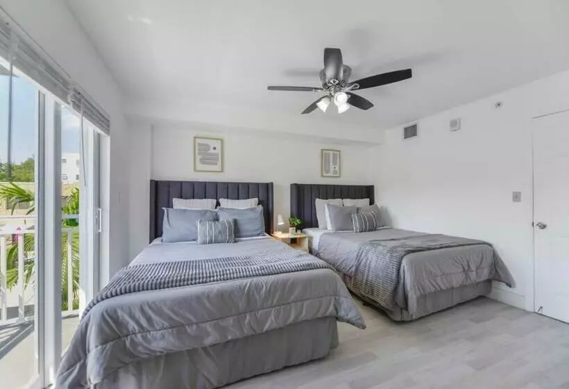 Splendid Location Apt Close To Brickell & Marlins Park