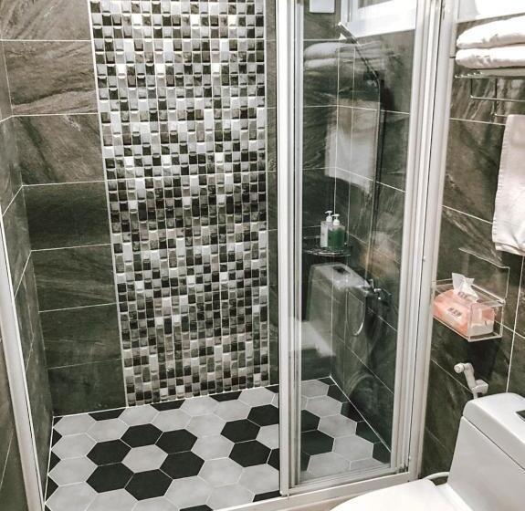 تختخواب و صبحانه 金銀花民宿