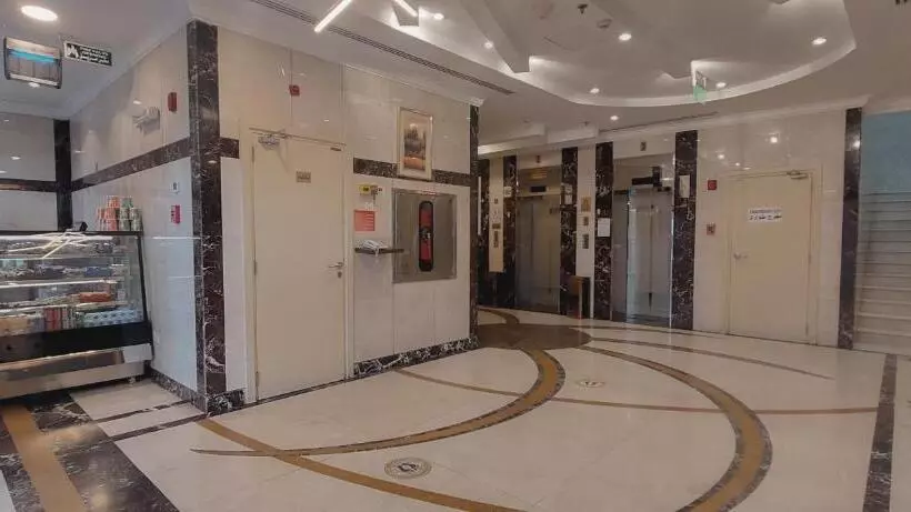 هتل Rabwat Al Safwah Golden