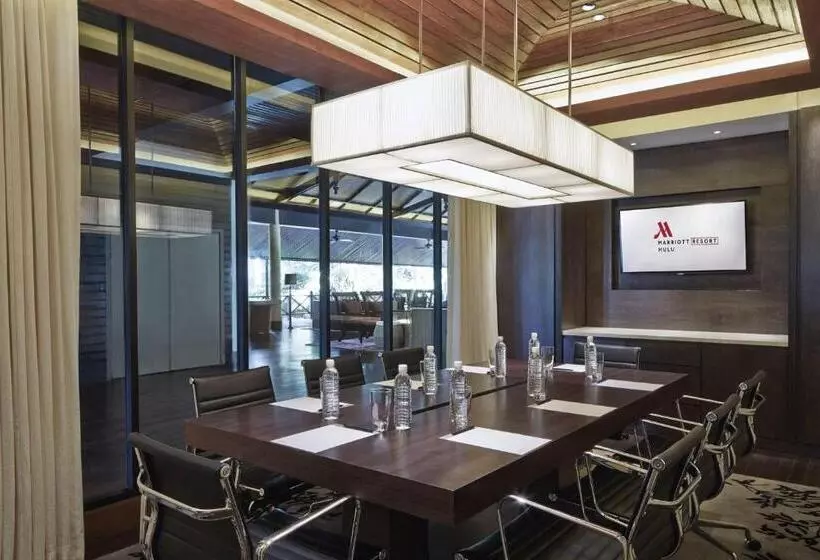 Mulu Marriott Resort