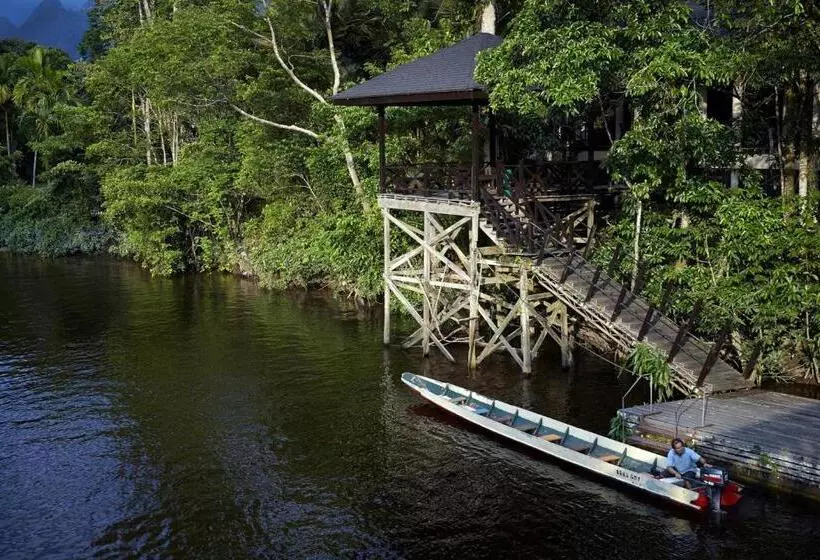 Mulu Marriott Resort