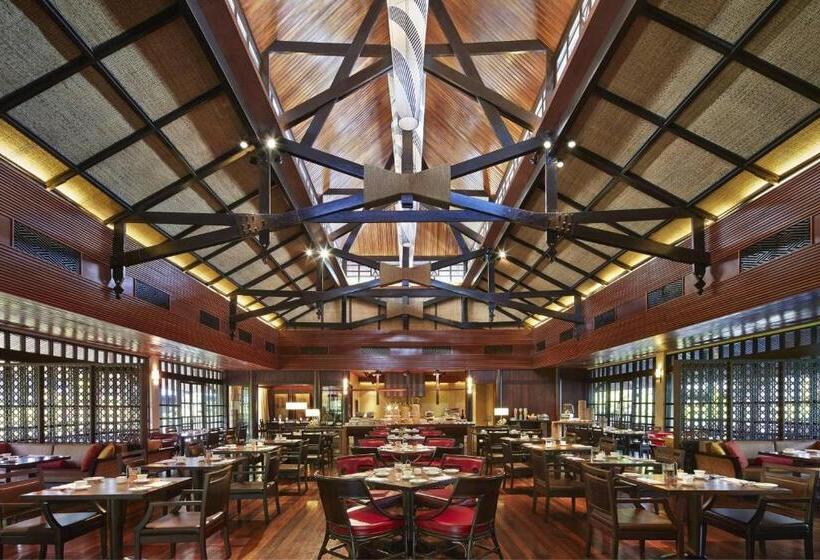 Mulu Marriott Resort