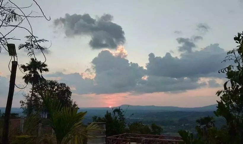 پانسیون บ้านพักสุวดี