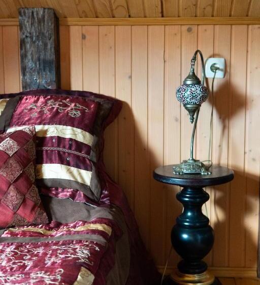 Pension (Hôtel basse catégorie) садиба маланка