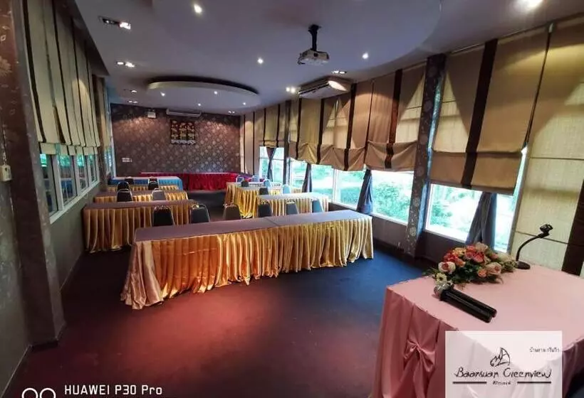 استراحتگاه บ้านสวนกรีนวิวรีสอร์ท