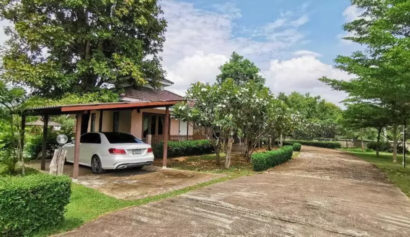 استراحتگاه บ้านสวนกรีนวิวรีสอร์ท