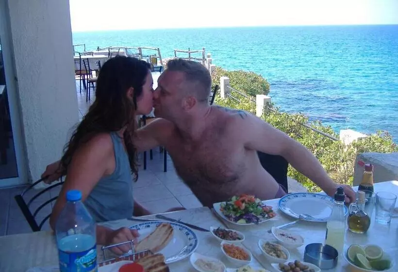 Theresa Hotel At Karpaz Peninsula