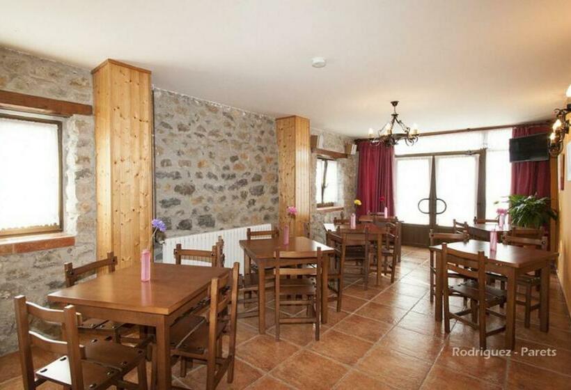 ユースホステル El Pradón