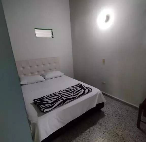 ユースホステル Casa Verde Guatapé