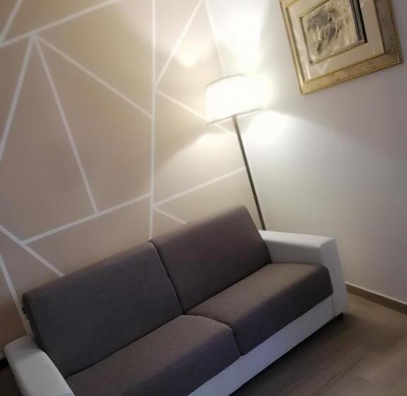 تختخواب و صبحانه Royal Dreams