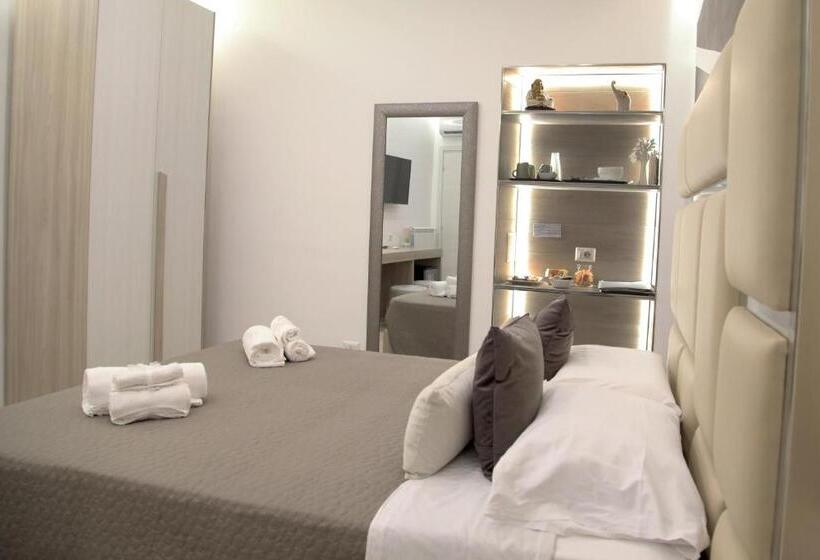 تختخواب و صبحانه Royal Dreams