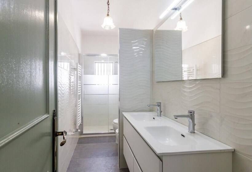 Domus Perrone Liberty Flat