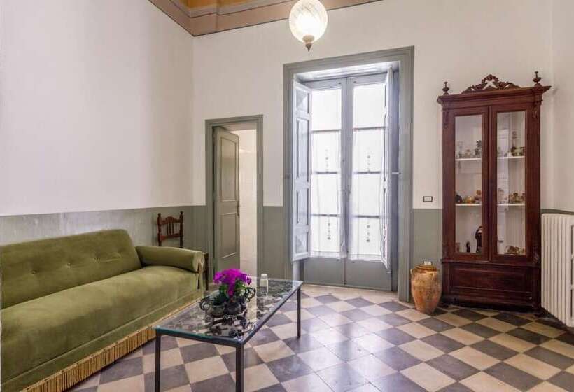 Domus Perrone Liberty Flat