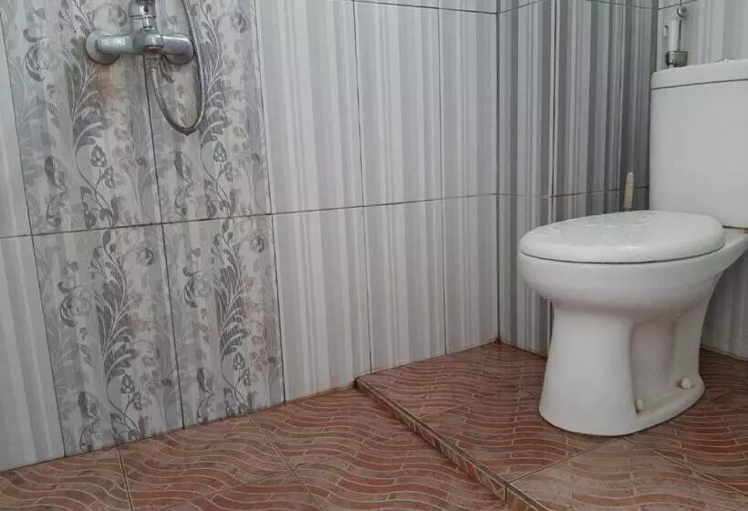 ホテル Reddoorz Syariah At Jalan Pramuka