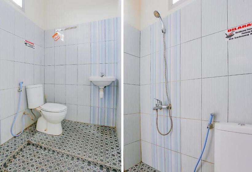 Szálloda Reddoorz Syariah At Jalan Pramuka