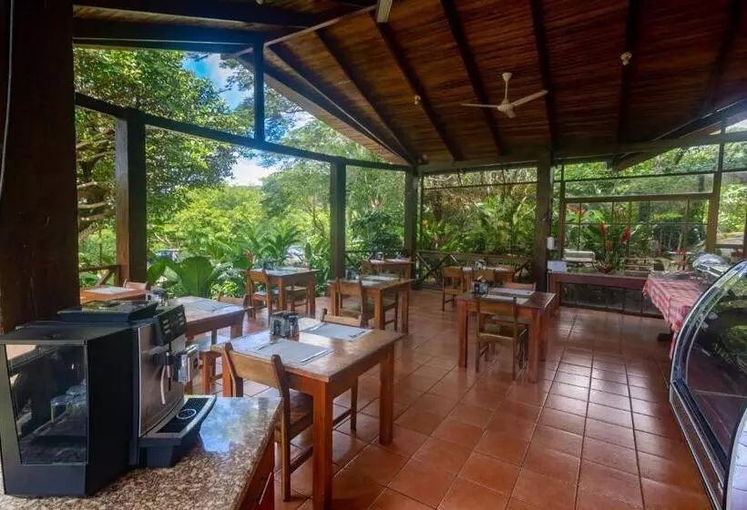 Hotelli Rinconcito Lodge