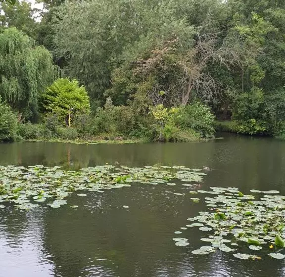 Aamiaismajoitus (B&B) Langdale Lodge
