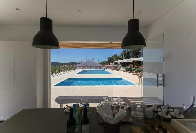 ホテル Casas Do Rio Sado   Sado River Country Retreat