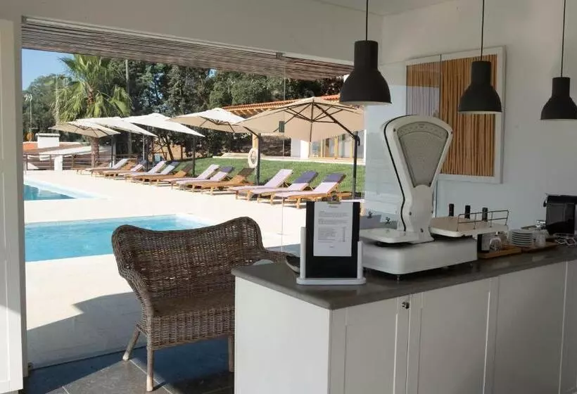 ホテル Casas Do Rio Sado   Sado River Country Retreat